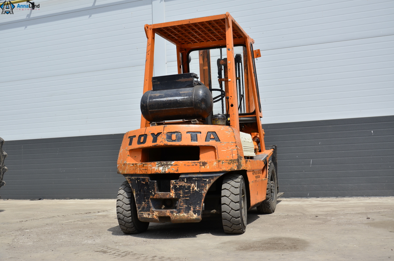Навантажувач вилковий Toyota 5 FGF 20 - 15 - Annaland.com.ua.jpg Продаж бу сг техніки з Нідерландів